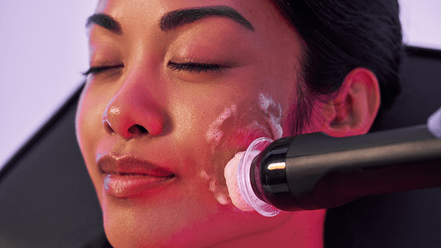 What Makes Glo₂Facial Regenerative?